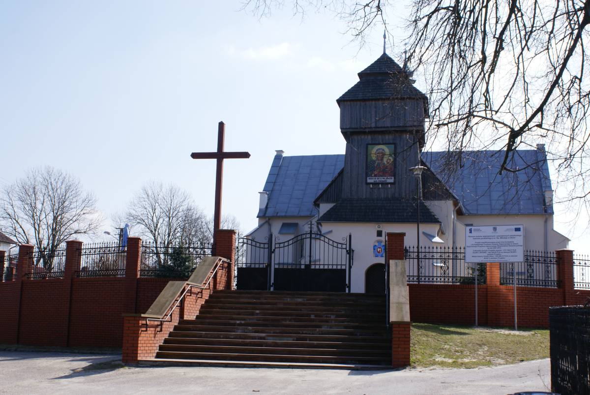 Kościół w Oksie, fot. Urszula Lubczyńska-Gładka