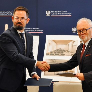 Podpisanie umowy. Fot. NAC